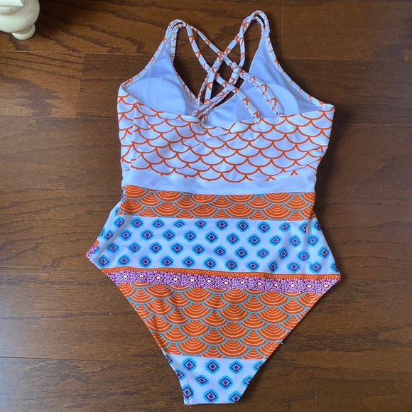 cupshe one piece size small - Picture 2 of 3